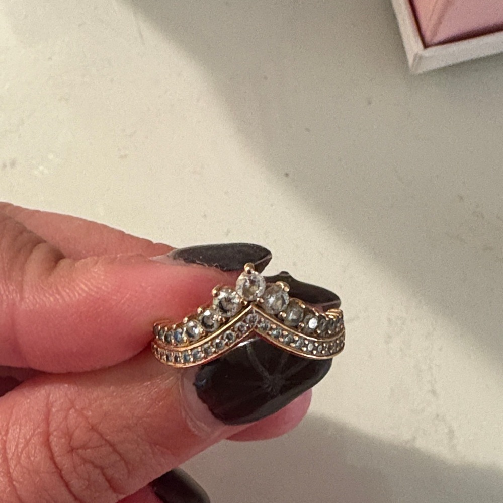 Pandora rose gold tiara ring - Picture 2 of 4